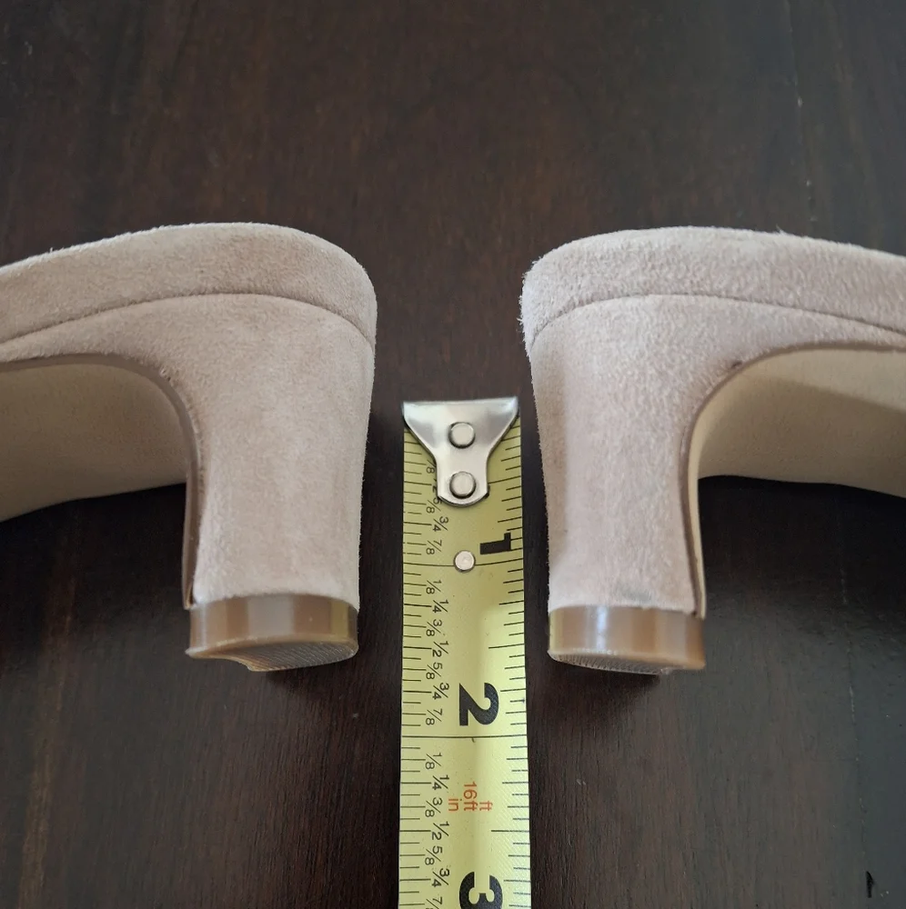 ANN TAYLOR Natural Suede Gold Buckle Mule Pumps -  Size 11 - Picture 6 of 7